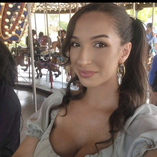 @hailnreignn
