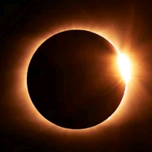 solareclipse329
