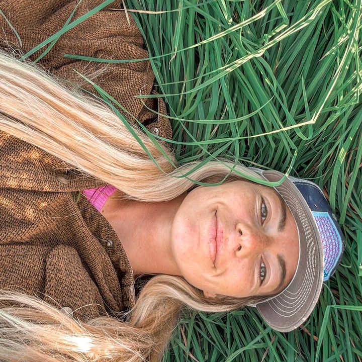 @farmgirlwhitnee