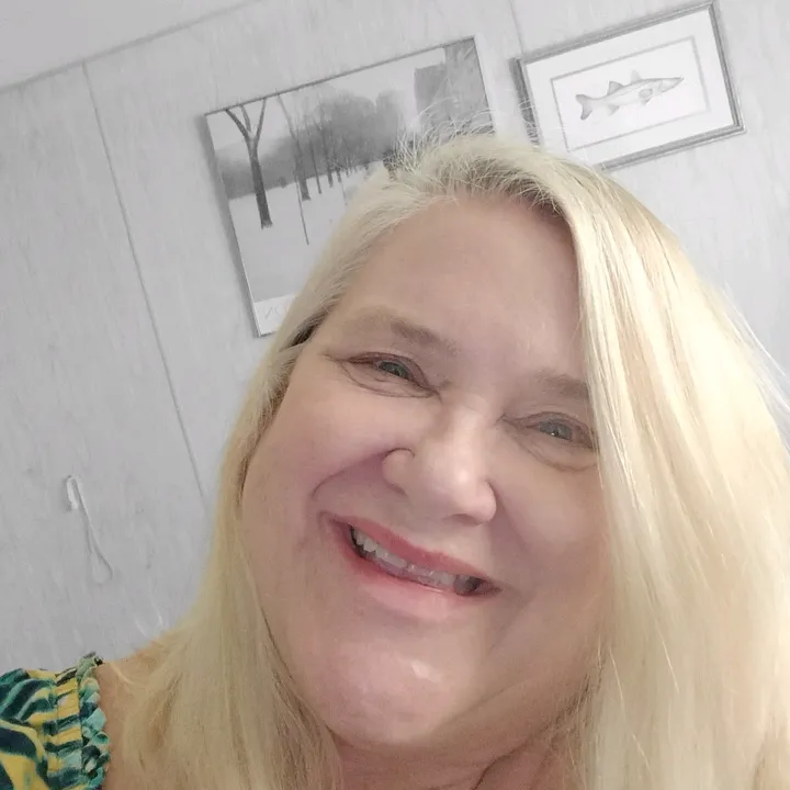 dragonflykissez1