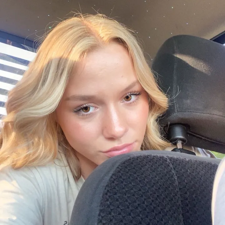 carolinecmorrow2